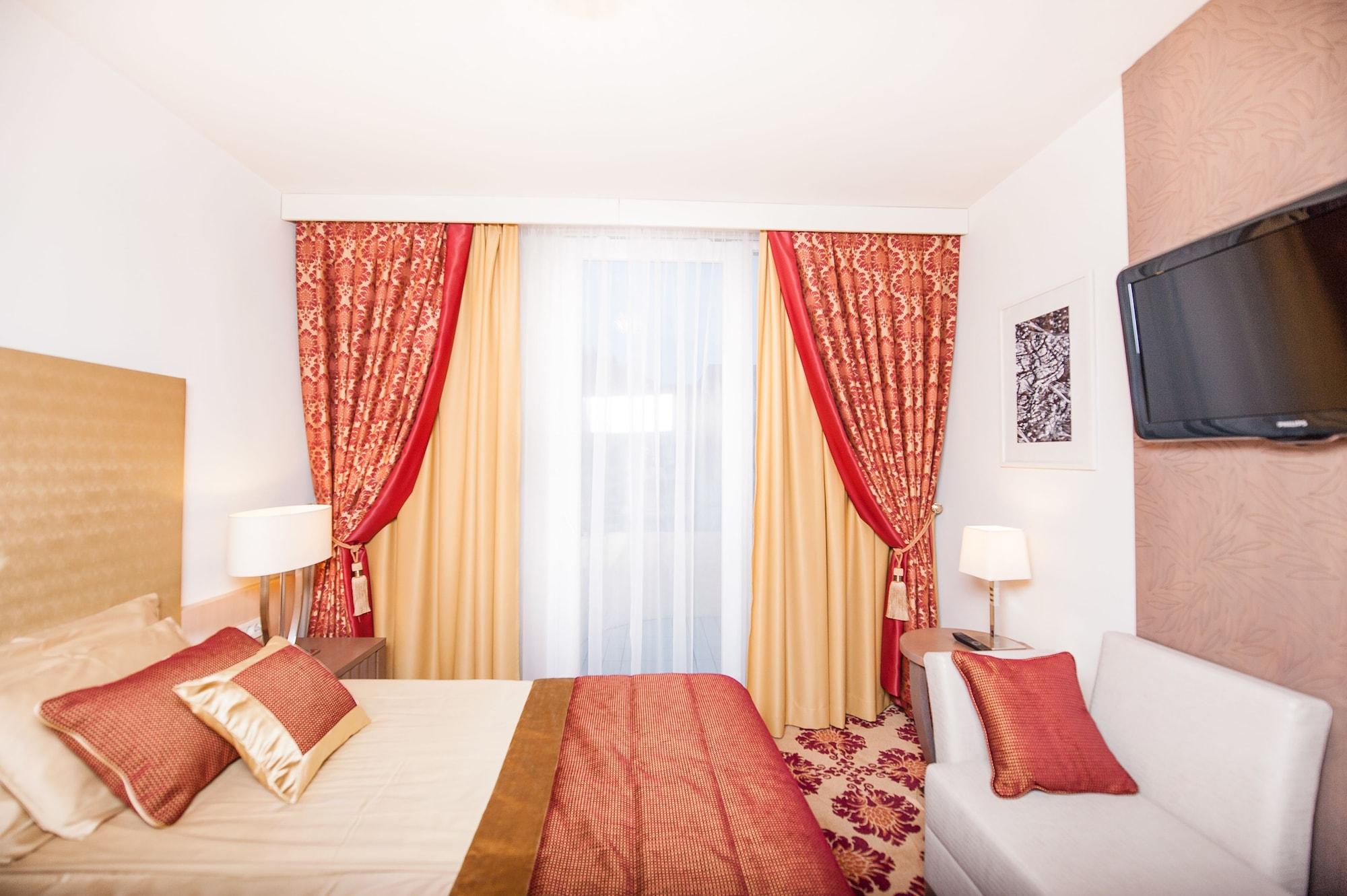 רוגאסקה סלאטינה Grand Hotel Sava Superior מראה חיצוני תמונה