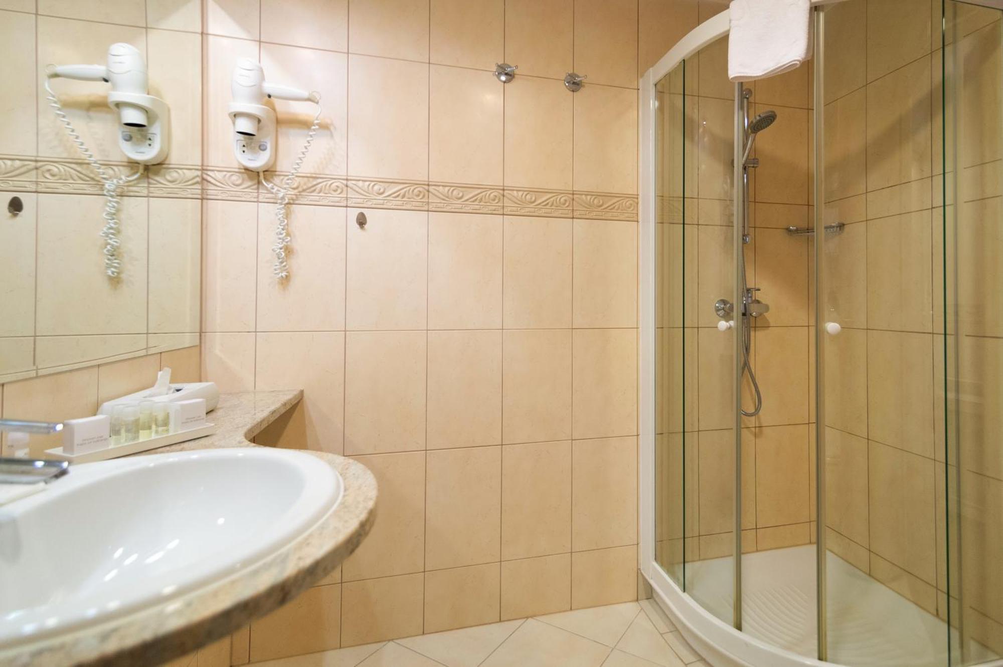 רוגאסקה סלאטינה Grand Hotel Sava Superior חדר תמונה