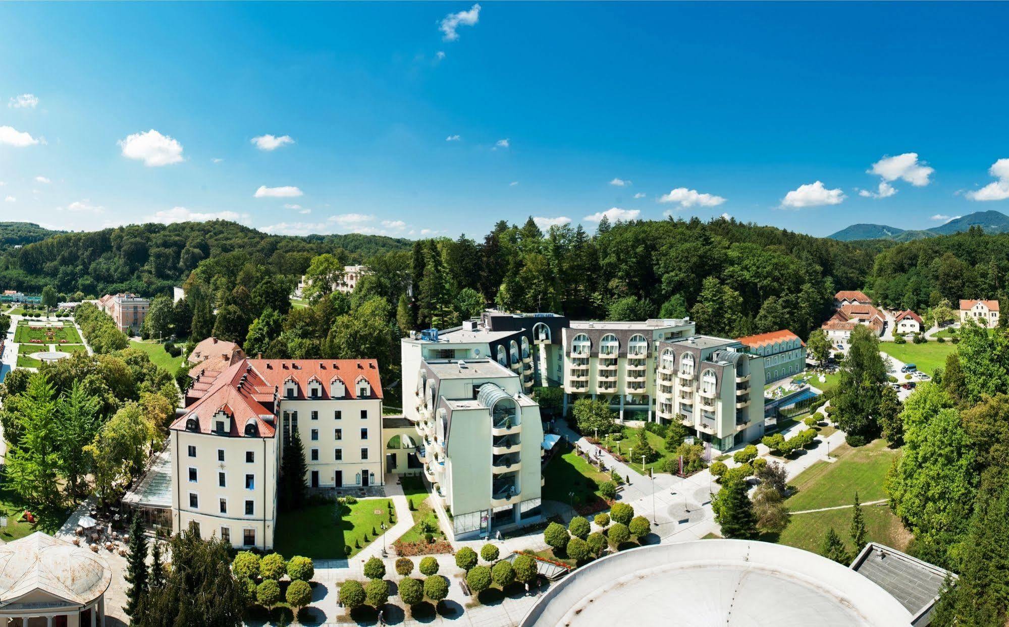 רוגאסקה סלאטינה Grand Hotel Sava Superior מראה חיצוני תמונה